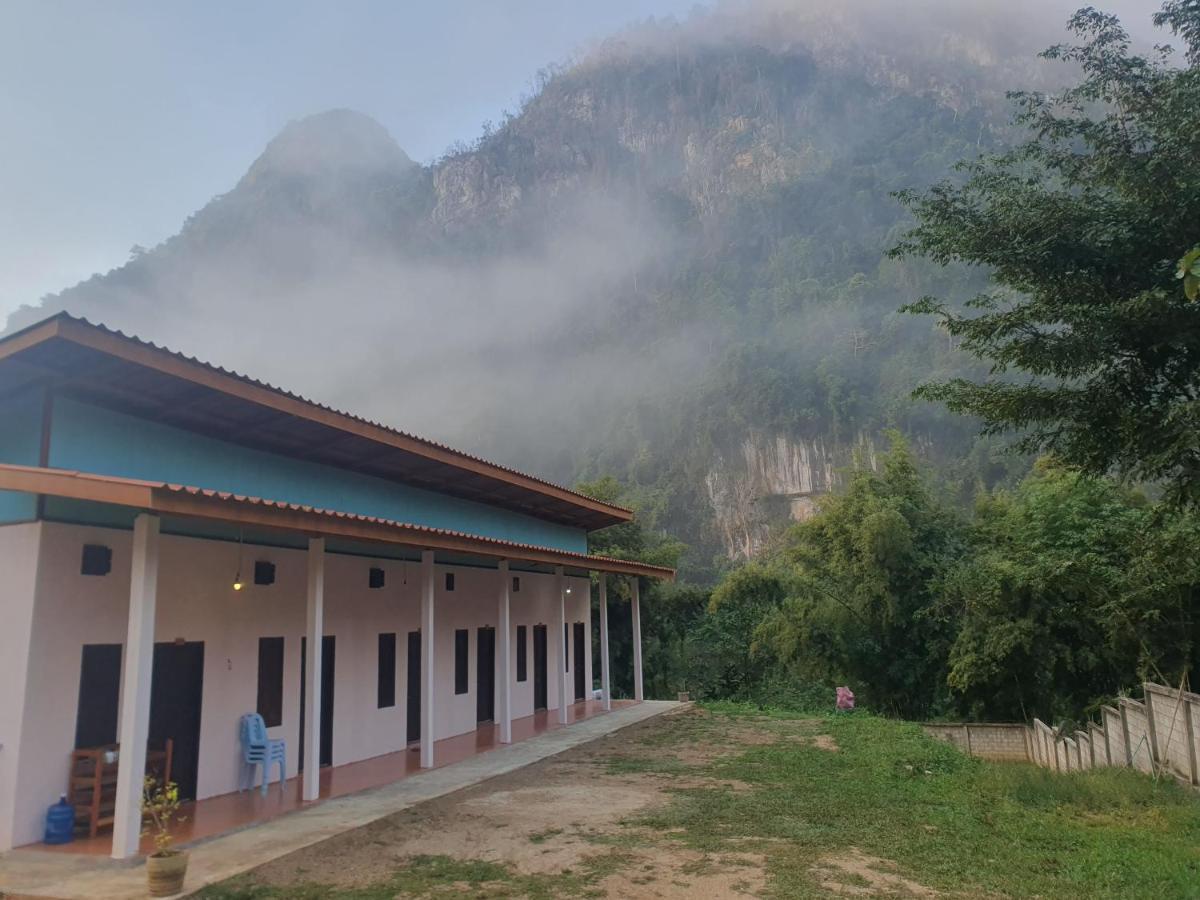 Nongkhiaw Khounxok Guesthouse المظهر الخارجي الصورة