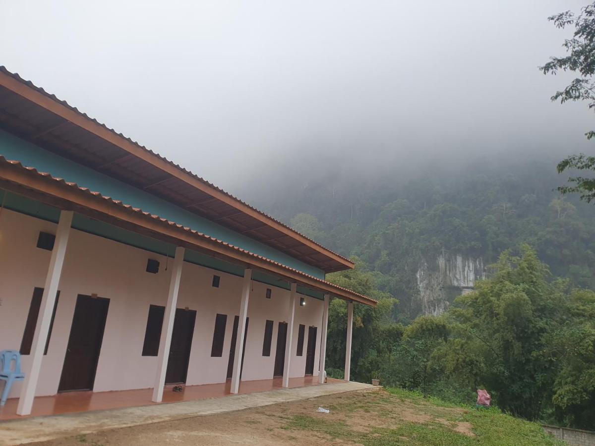 Nongkhiaw Khounxok Guesthouse المظهر الخارجي الصورة