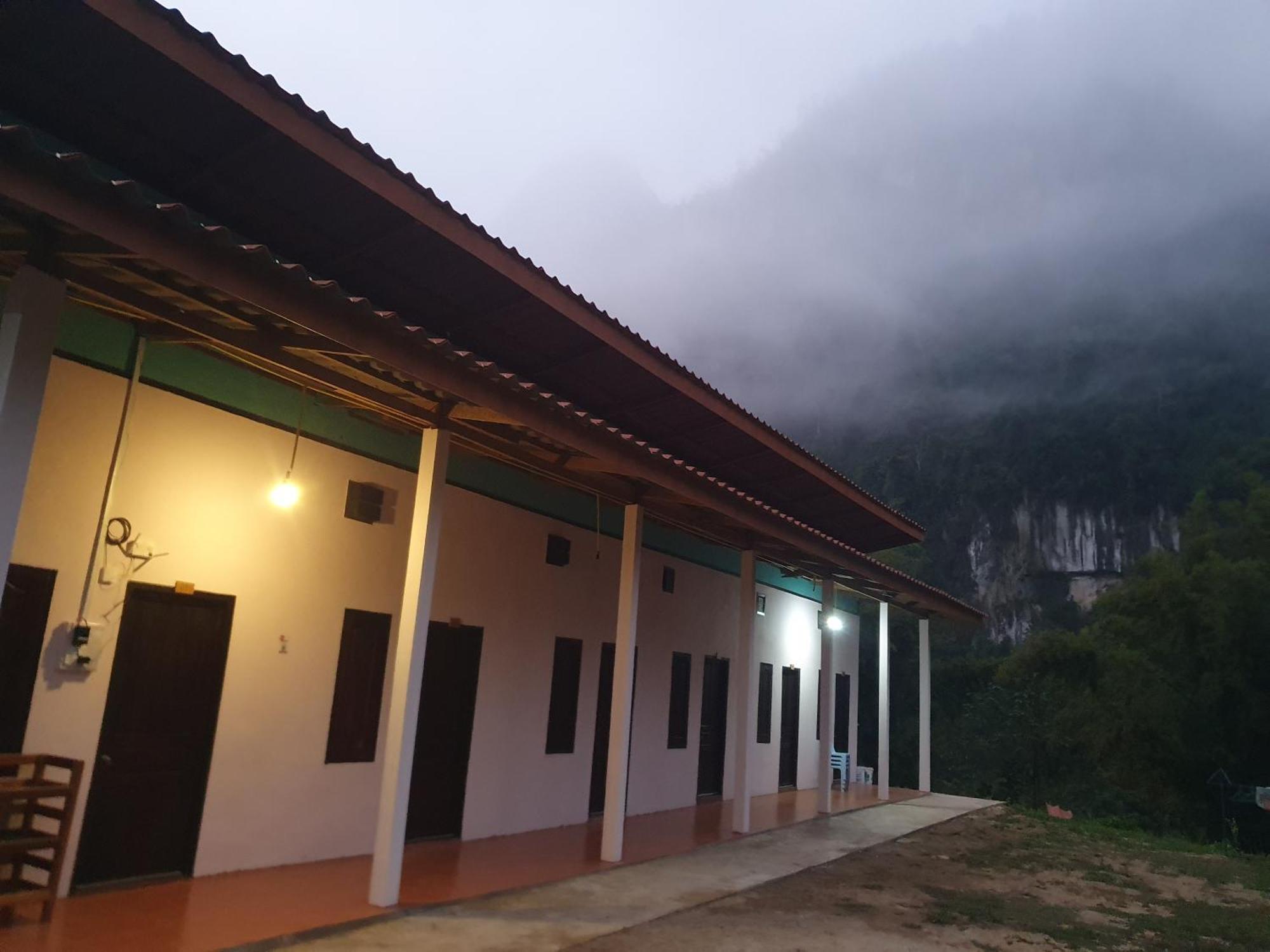 Nongkhiaw Khounxok Guesthouse المظهر الخارجي الصورة